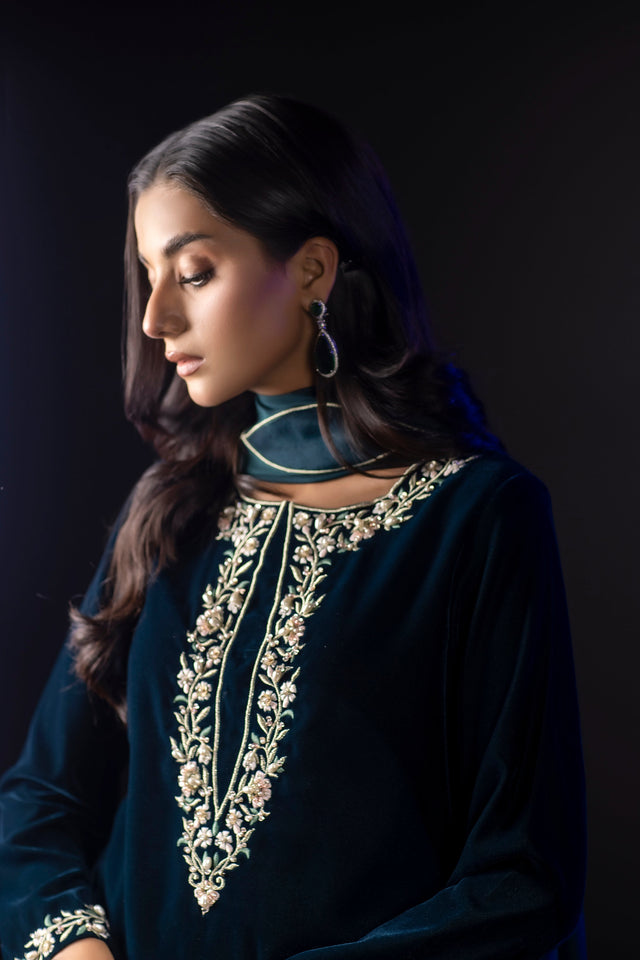 KY 7002 Embroidered Velvet Dress with Embroidered Karandi Shawl