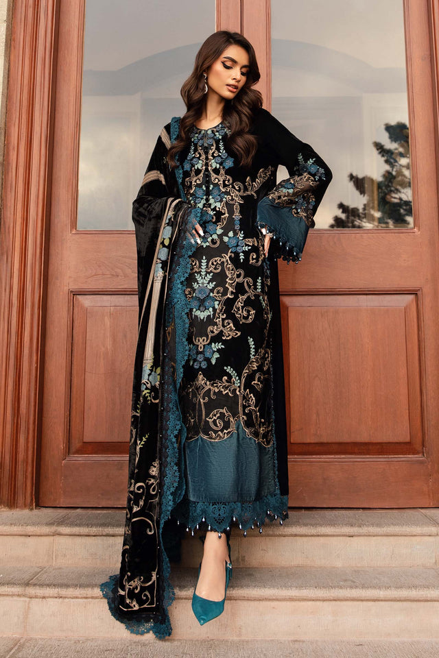 KY 7003 Embroidered Velvet Dress with Plachi Velvet Shawl