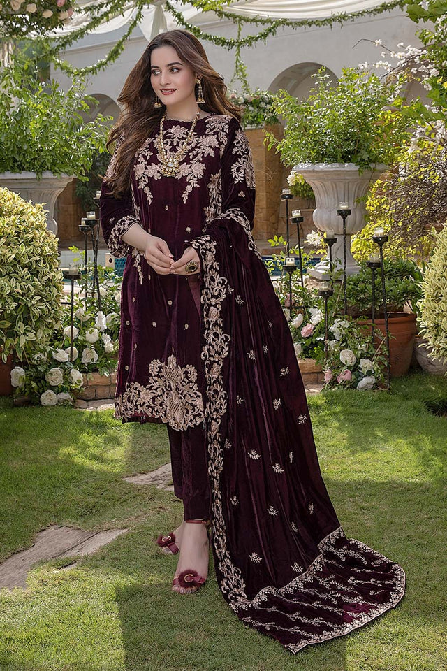 KY954 Embroidered Velvet Three piece with Velvet Shawl