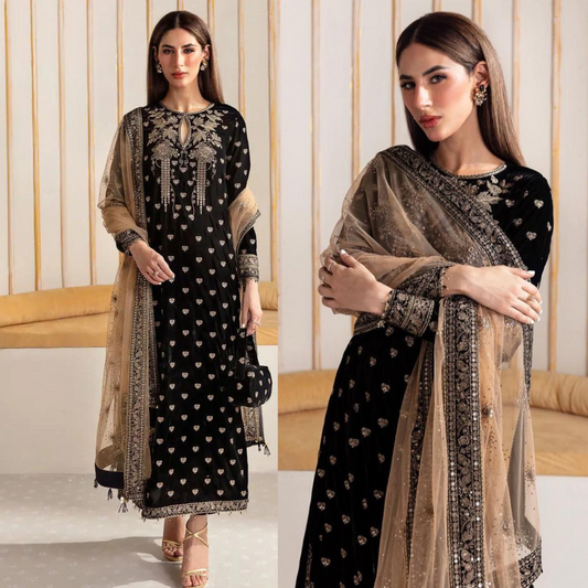 KY963-3PCs Embroidered Velvet Dress With Embroidered Organza Dupatta